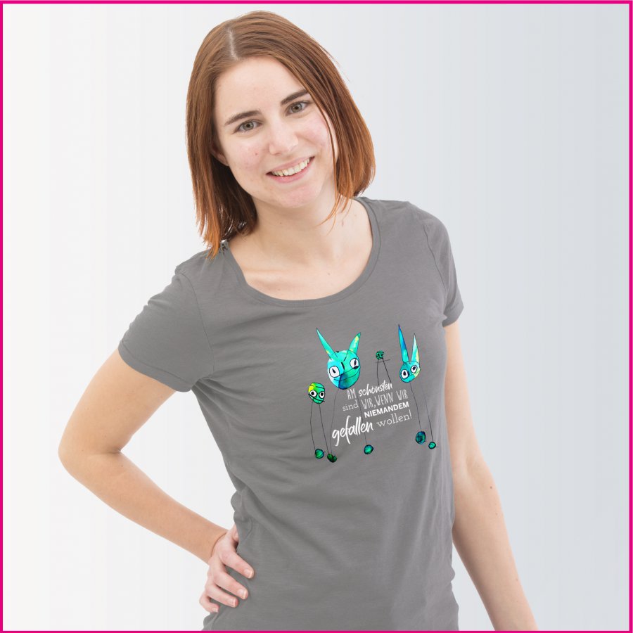 Produktfoto Frauen T-Shirt mit dem Motiv "Wahre Schönheit" von Moritz Mittelbach